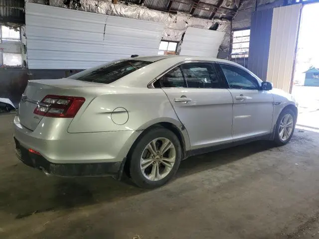 2018 FORD TAURUS SEL  