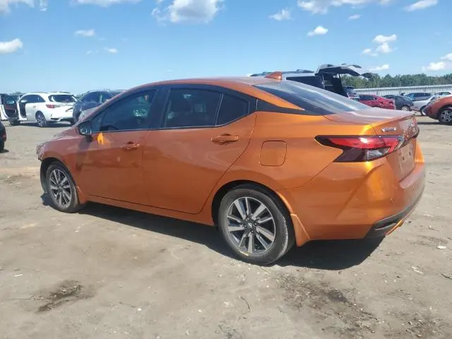 2022 NISSAN VERSA SV  