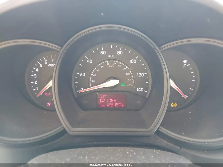 2013 KIA RIO LX