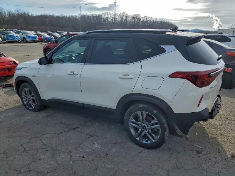 2023 KIA SELTOS S  