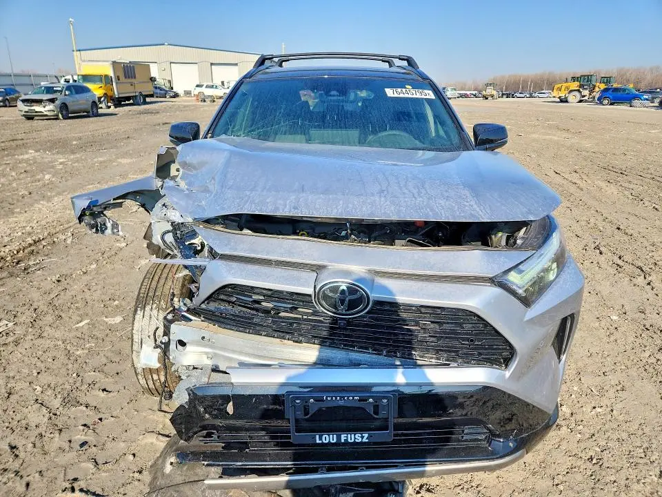 2025 TOYOTA RAV4 XSE  