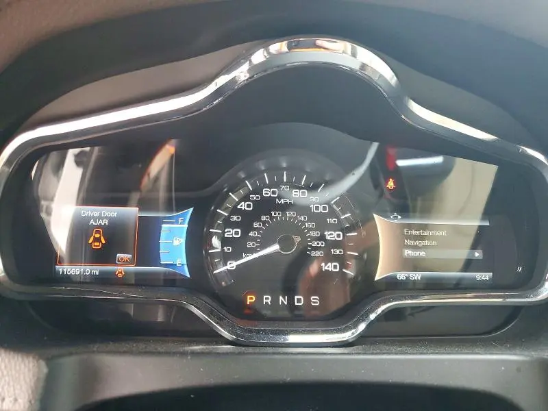 2015 LINCOLN MKT   