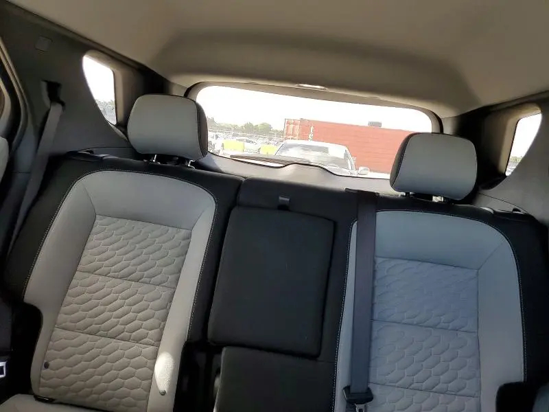 2021 CHEVROLET EQUINOX LS  