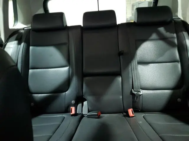 2010 VOLKSWAGEN TIGUAN SE  