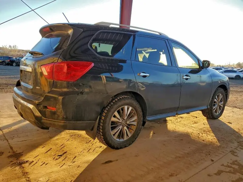 2018 NISSAN PATHFINDER S  