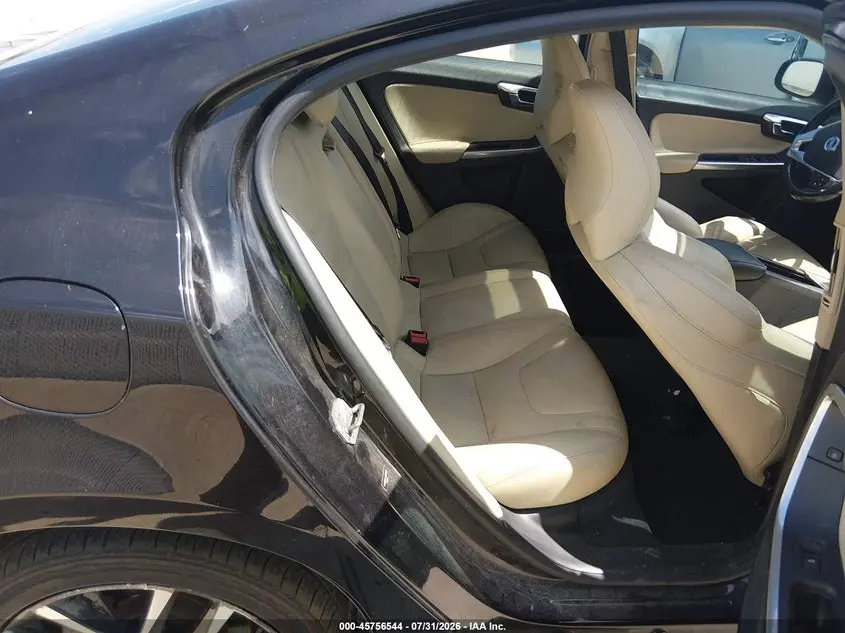 2017 VOLVO S60 T5 DYNAMIC