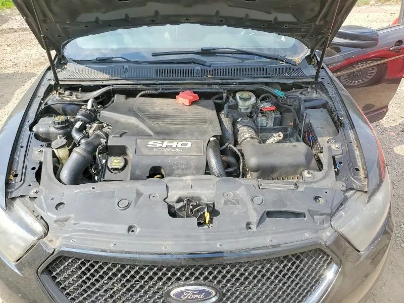 2015 FORD TAURUS SHO  