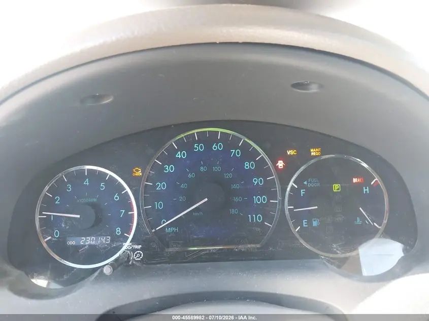2010 TOYOTA SIENNA LIMITED