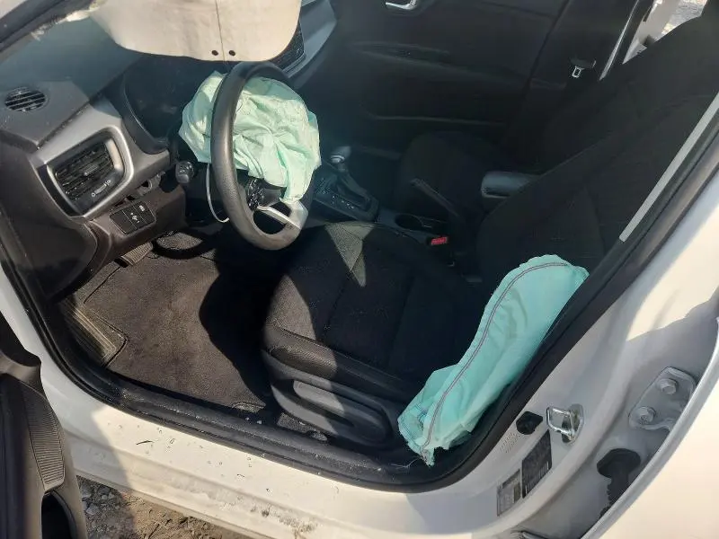 2022 KIA RIO S  