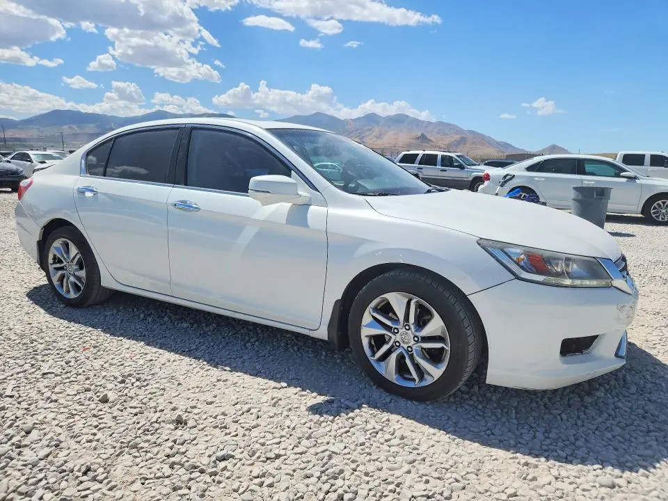 2015 HONDA ACCORD TOURING  
