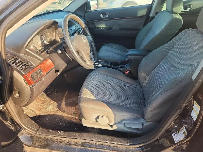 2010 MITSUBISHI GALANT ES  