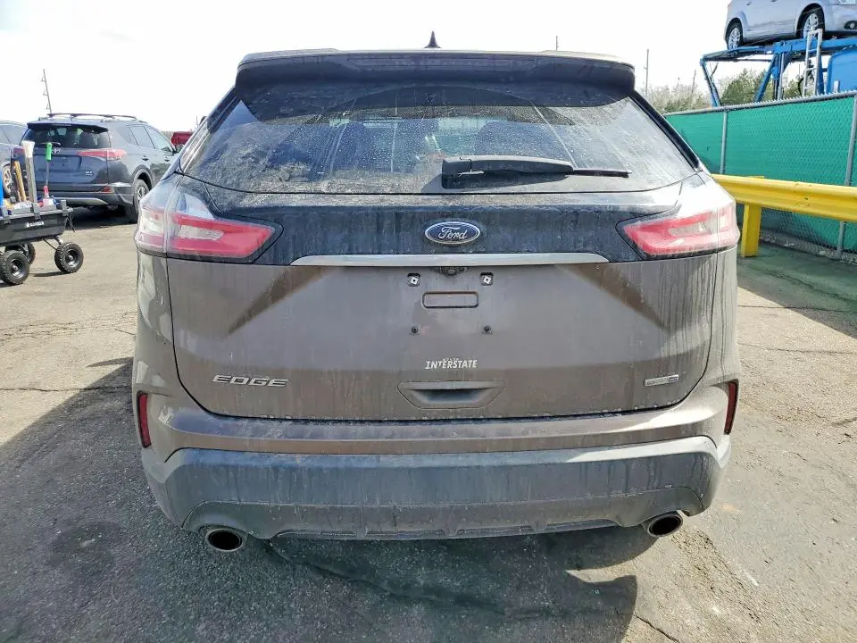 2019 FORD EDGE SE  