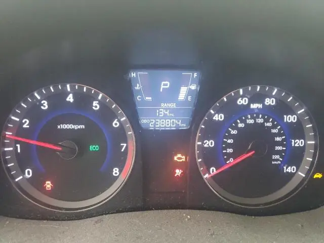 2013 HYUNDAI ACCENT SE  