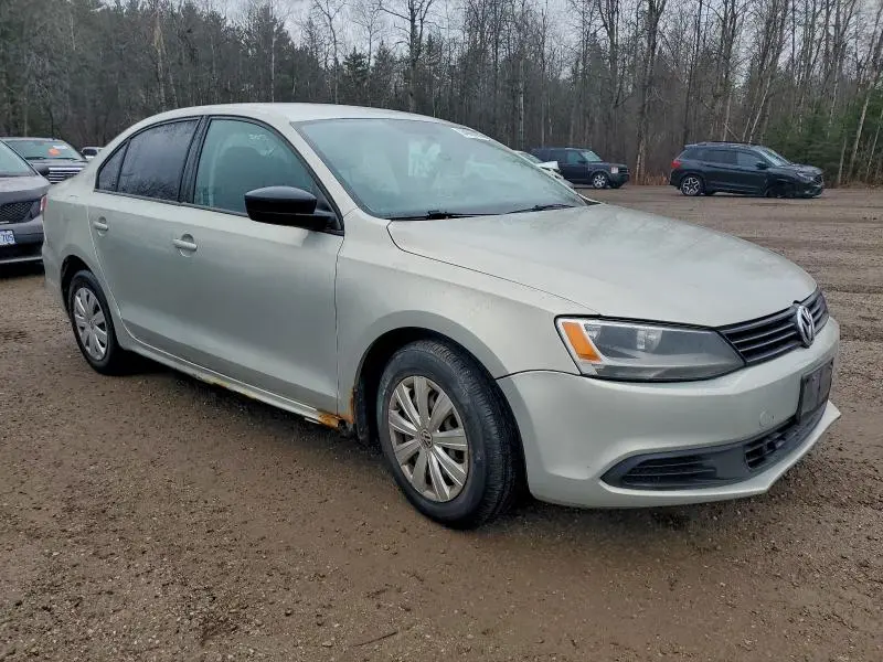 2012 VOLKSWAGEN JETTA BASE  