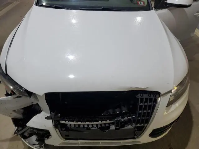 2011 AUDI Q5 PREMIUM PLUS  