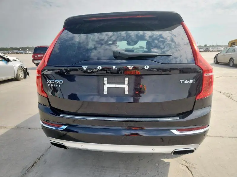 2016 VOLVO XC90 T6  
