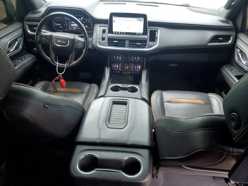 2021 GMC YUKON AT4  