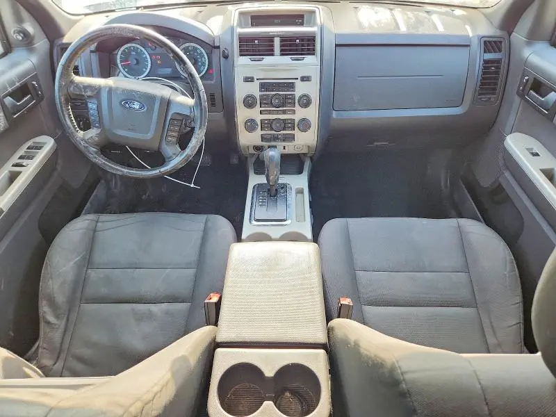 2012 FORD ESCAPE XLT  
