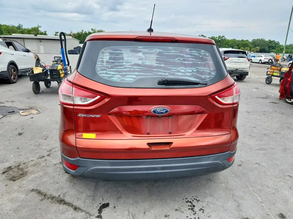 2016 FORD ESCAPE S  