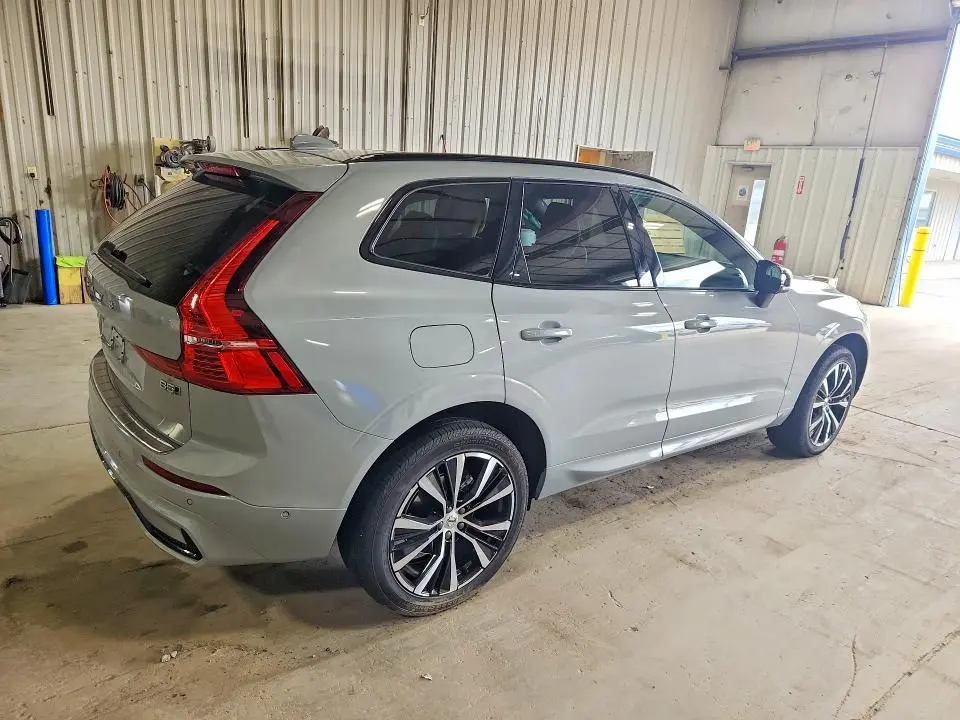 2024 VOLVO XC60 ULTIMATE  
