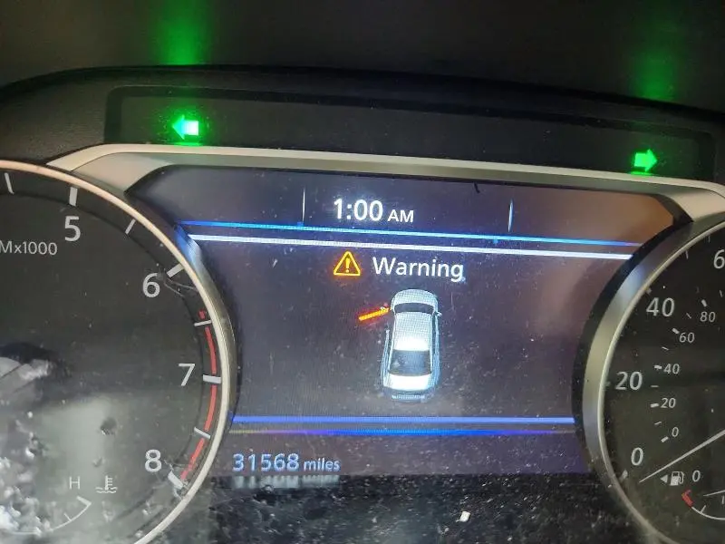 2025 NISSAN ALTIMA SV  