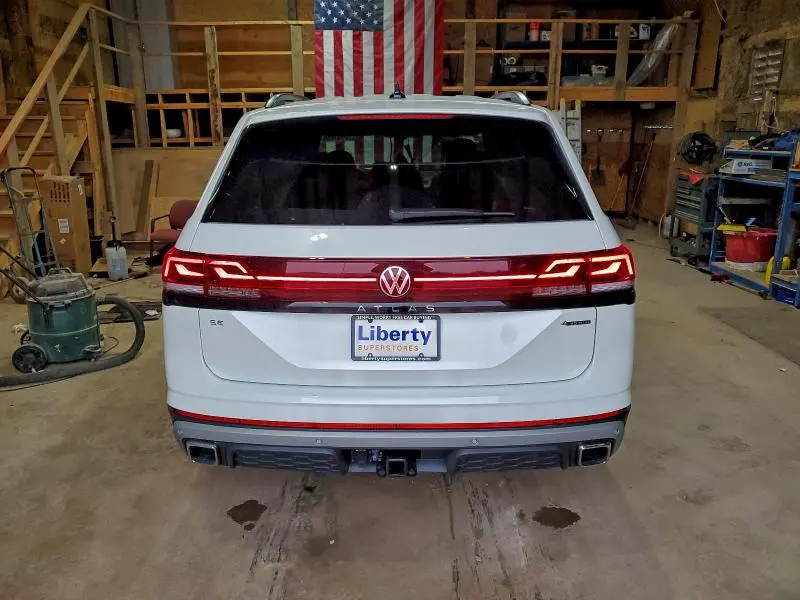 2026 VOLKSWAGEN ATLAS PEAK EDITION SE  