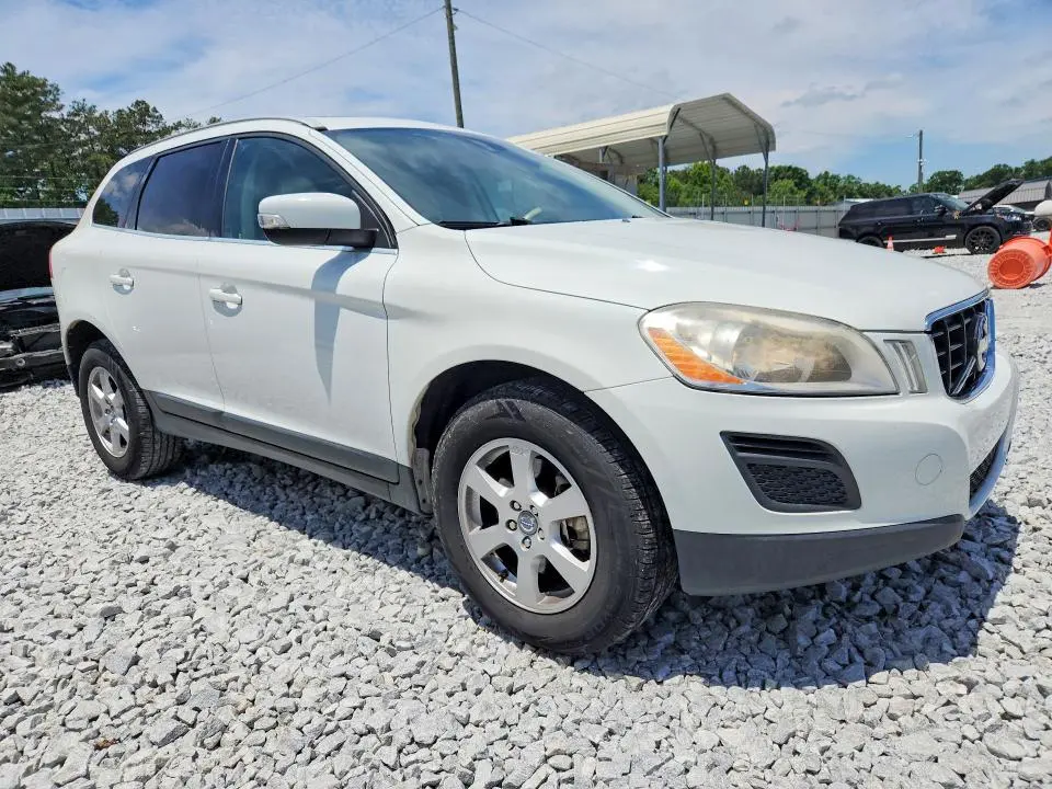 2012 VOLVO XC60 3.2  