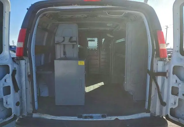 2014 CHEVY EXPRESS CARGO-R&D-CLN TITLE-PRI FLEET