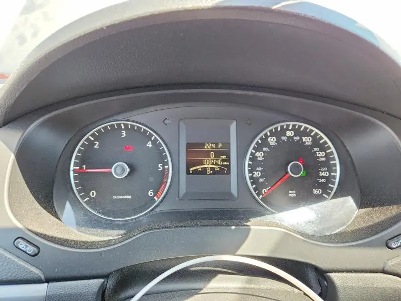 2013 VOLKSWAGEN JETTA TDI  