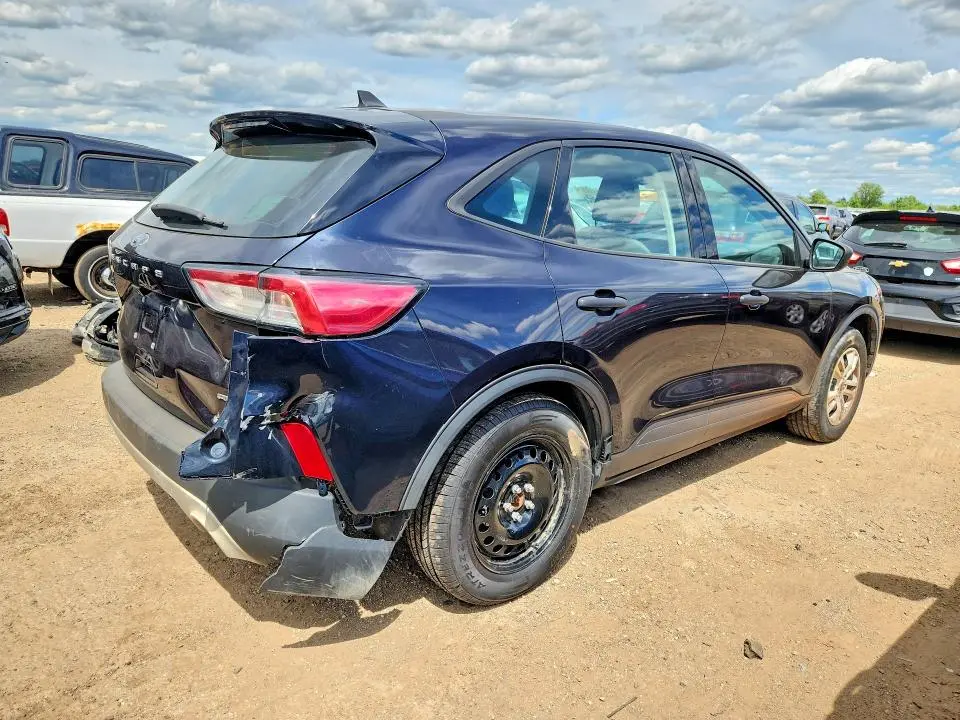 2021 FORD ESCAPE S  