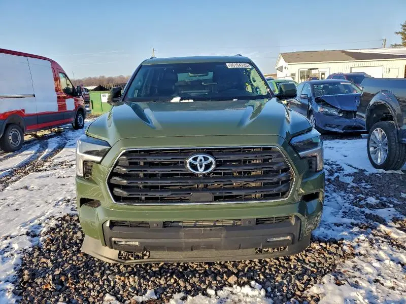 2023 TOYOTA SEQUOIA SR5  