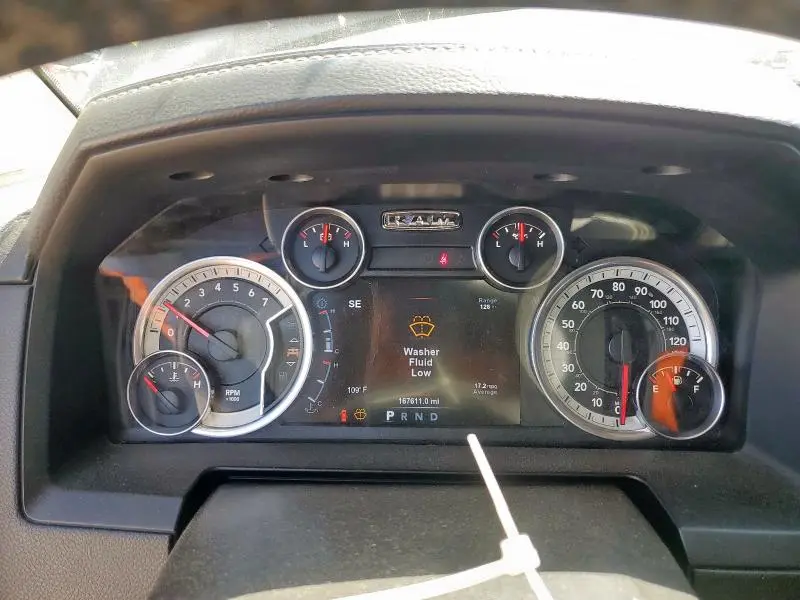 2015 RAM 1500 SPORT  