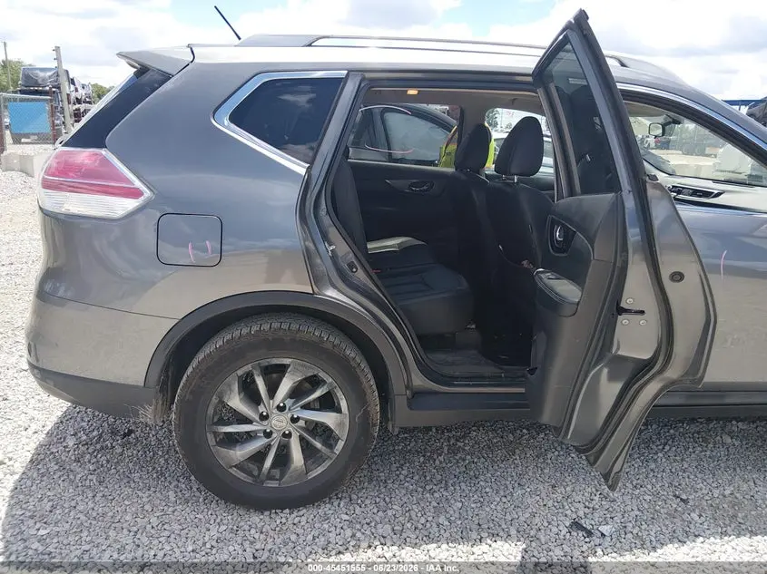 2015 NISSAN ROGUE SL