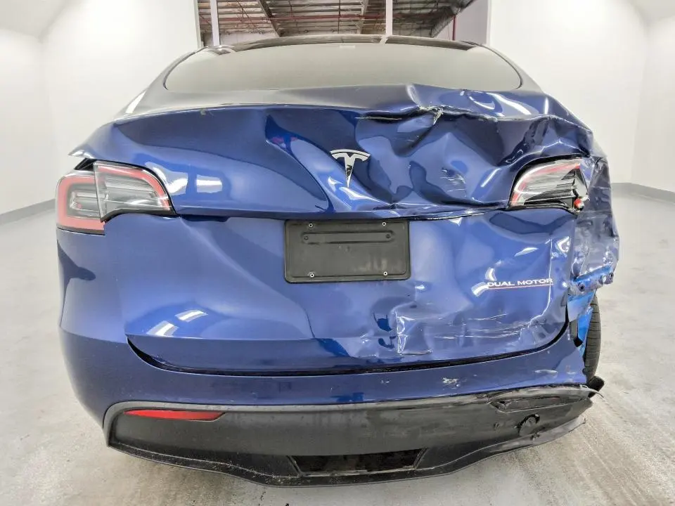 2022 TESLA MODEL Y   