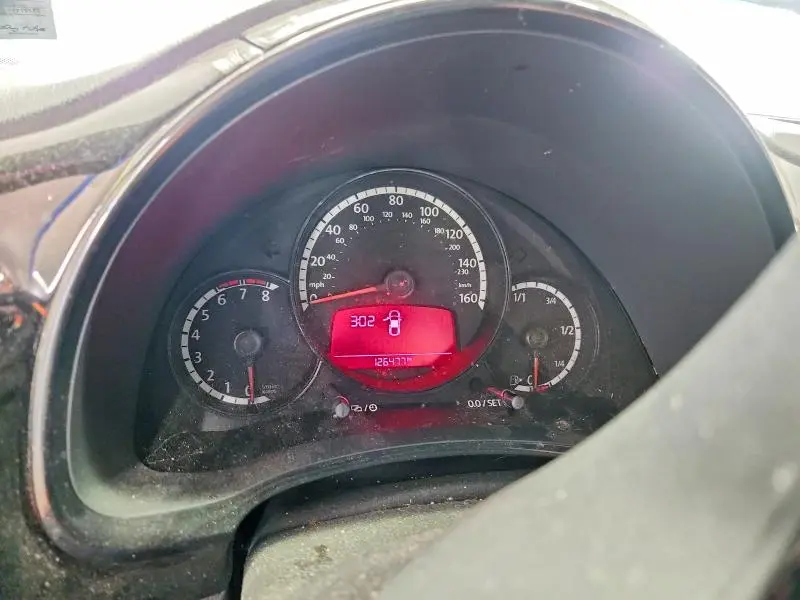 2016 VOLKSWAGEN BEETLE 1.8T  