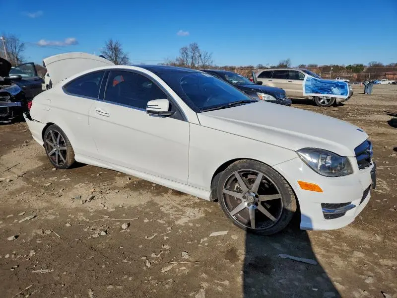 2015 MERCEDES-BENZ C 250  