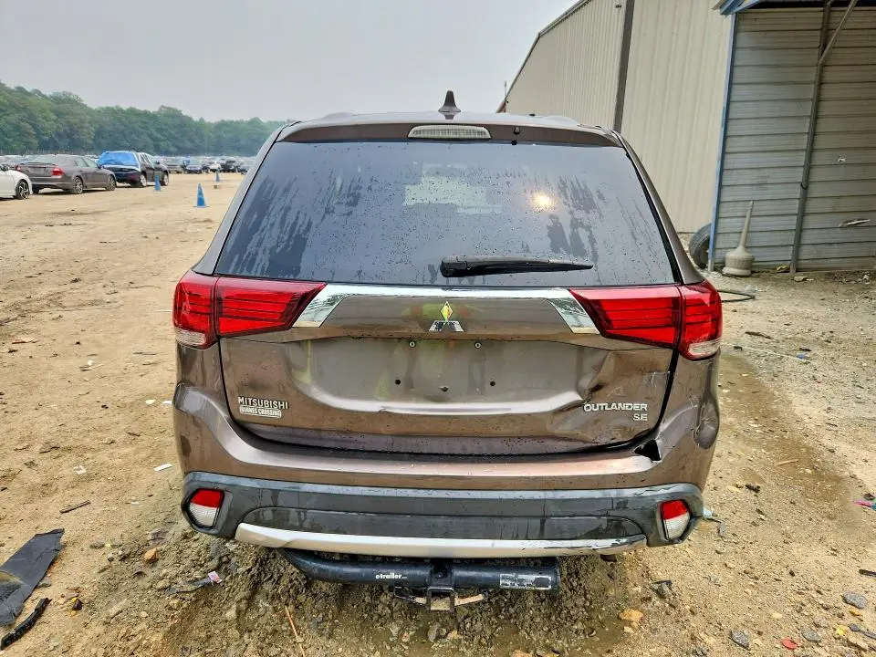 2017 MITSUBISHI OUTLANDER SE  