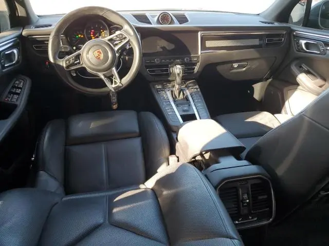 2019 PORSCHE MACAN   