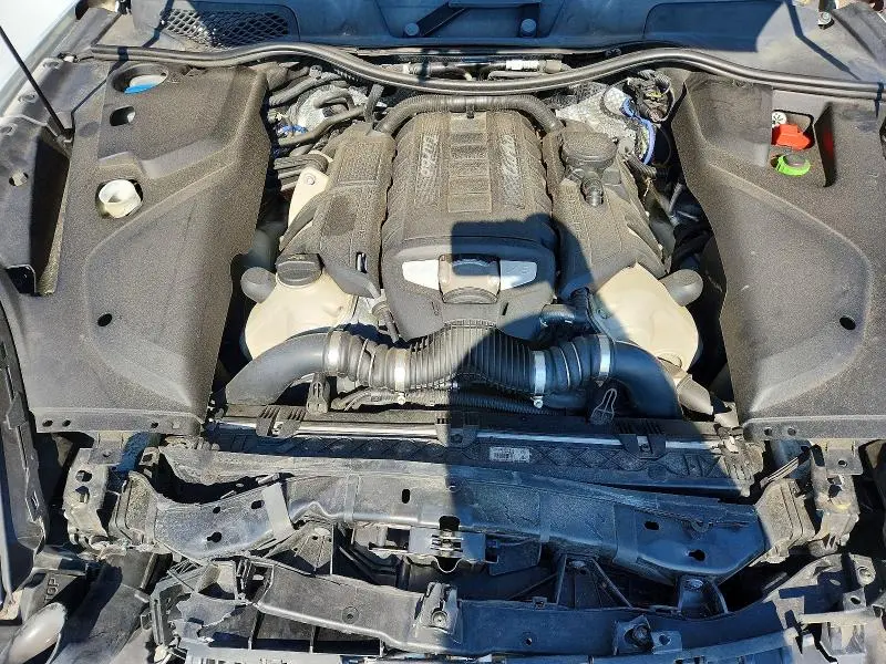 2015 PORSCHE CAYENNE TURBO  