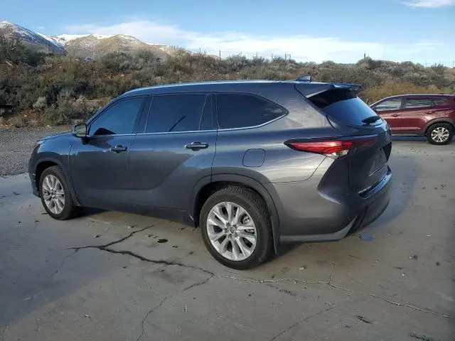 2022 TOYOTA HIGHLANDER LIMITED  