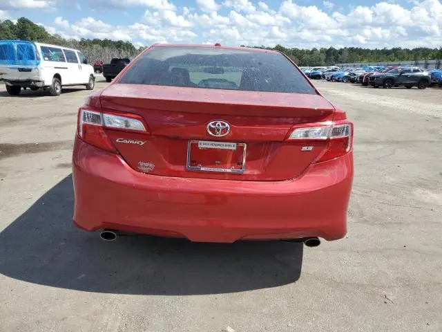 2014 TOYOTA CAMRY SE  