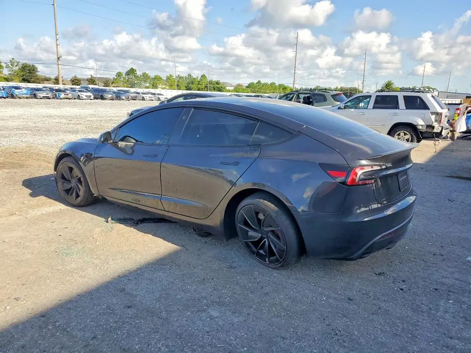 2026 TESLA MODEL 3   