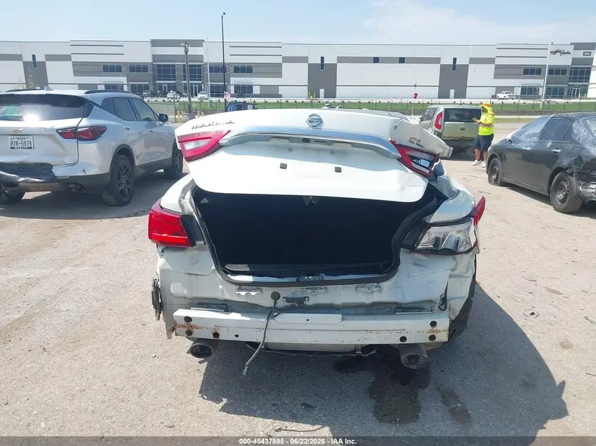 2017 NISSAN MAXIMA 3.5 SL
