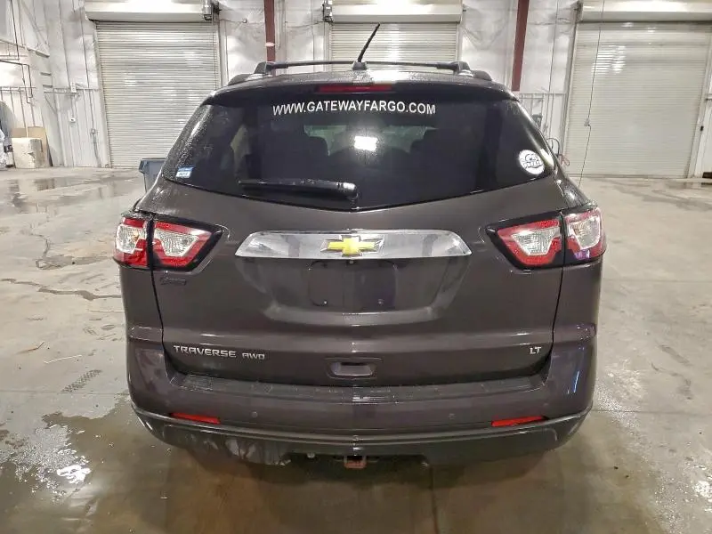 2017 CHEVROLET TRAVERSE LT  