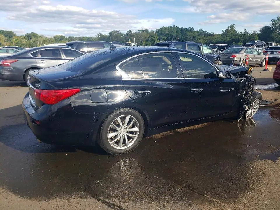 2015 INFINITI Q50 PREMIUM  