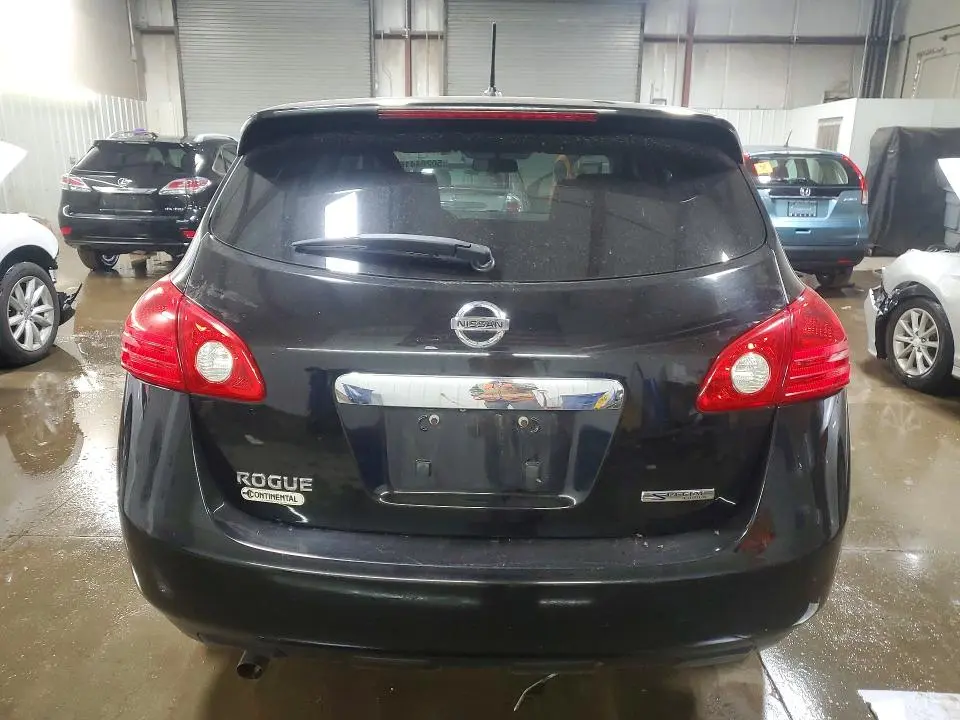2013 NISSAN ROGUE S  