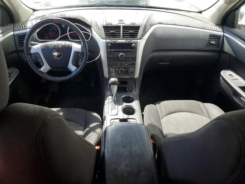 2011 CHEVROLET TRAVERSE LT  