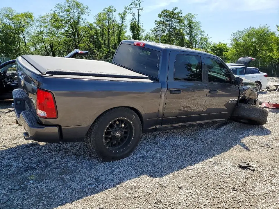 2016 RAM 1500 ST  