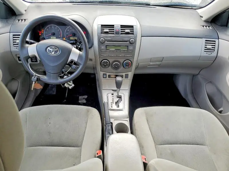 2011 TOYOTA COROLLA LE  