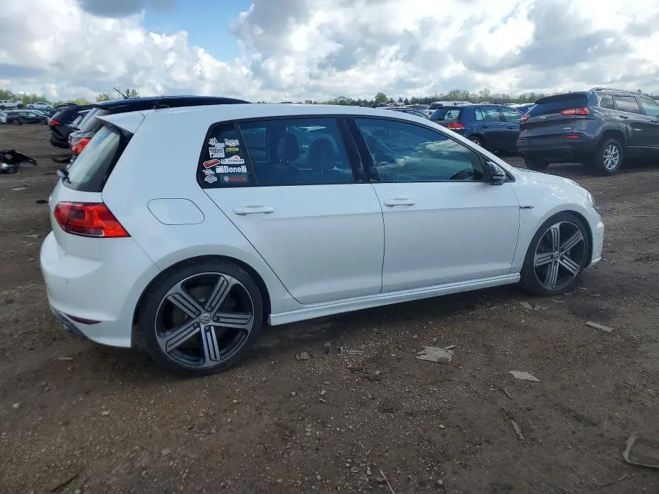 2016 VOLKSWAGEN GOLF R   
